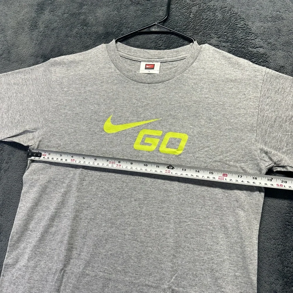 Vintage Nike Go T Shirt Mens Large Nike Team Tee Gray Neon Swoosh Logo Y2K Run